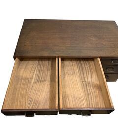 23C105_ジA 【アンティーク】片袖机 ローデスク 木製 家具 レトロ インテリア【来店引き取り歓迎！】の画像