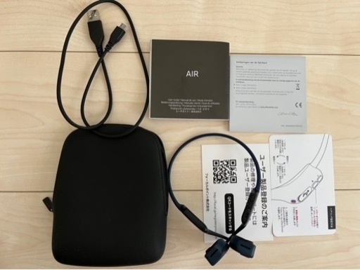 ヘッドフォンAfterShokz(アフターショックス) Air オープンイヤーワイヤレス骨伝導ヘッドフォン、美品