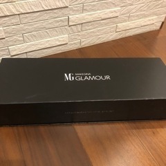 MAKEGINA GLAMOUR ブラシ型ストレートヘアーアイロンの画像