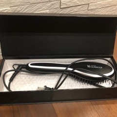 MAKEGINA GLAMOUR ブラシ型ストレートヘアーアイロンの画像