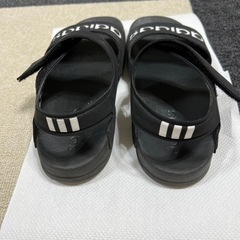 アディダス　サイズの画像