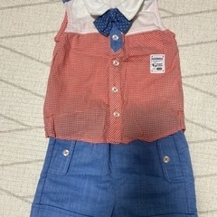 蝶ネクタイ付き半袖半ズボンセット