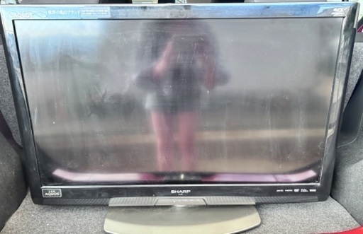 SHARP AQUOS Blu-ray対応　2012年製　32インチ　ご検討ください。