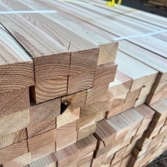 【格安】杉野縁　4000×30×40 1束12本入！垂木、根太、下地材、DIYなどに。在庫80束ありますので複数の方へ販売できます。の画像