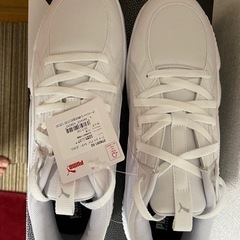 【値下げしました！】【引取り限定】未使用品：PUMAバスケットボールシューズ(30cm)の画像