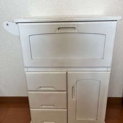 キッチンワゴン　白　カントリー調　キャスター付き