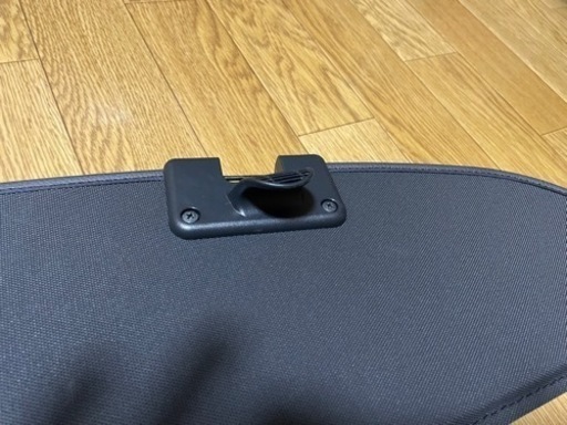 美品！マツダCX5  純正品トノカバー　KF車用