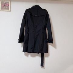 【洋服の青山】黒コートの画像