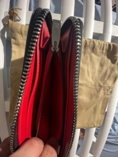 希少　美品Christian Louboutin 長財布