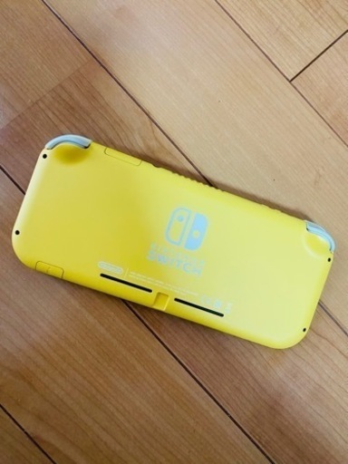 任天堂Switch Light