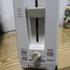ツインバード TWINBIRD TS-D404W(ホワイト) ポップアップトースターの画像