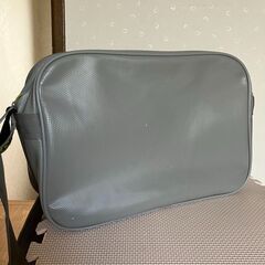 adidas アディダス LIGHT ENAMEL ショルダーバッグの画像
