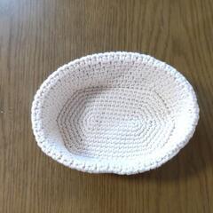 ハンドメイド バスケット(小さめサイズ)の画像