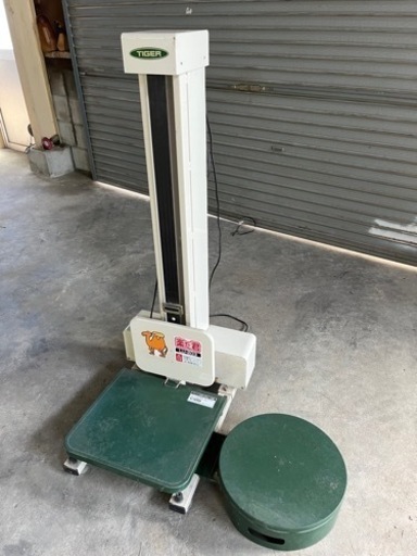 タイガーカワシマ米袋昇降機LU-203