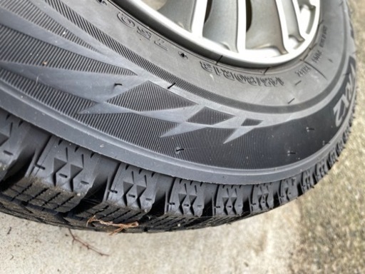 訳ありスノータイヤ?145/80R13