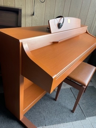 配送可能、YAMAHA 電子ピアノClavinova クラビノーバ CLP-330