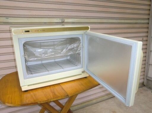 新品！おしぼりタオル蒸器 （タオルウオーマー）