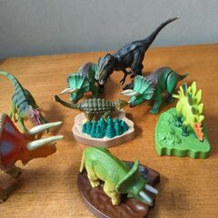 男の子向け　恐竜フィギュアセット