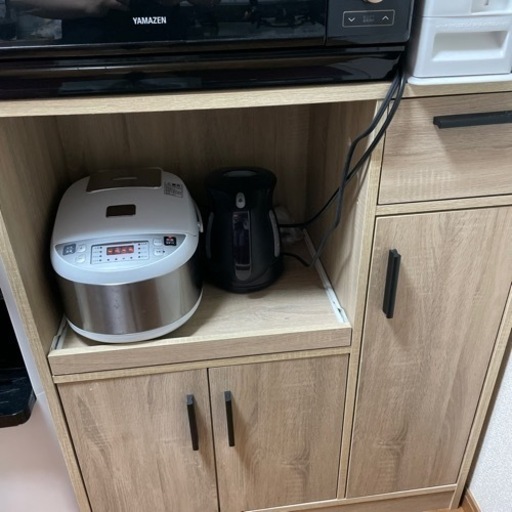 値下げ　食器棚
