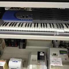 電子ピアノ　CASIO  LK‐65　※214004