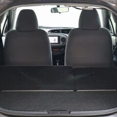 🔵オトロン🔵自社ローン・金利０%　🚗【トヨタ◎ヴィッツ　U】🚙の画像