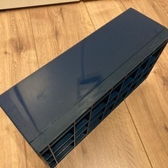 ブロック型 ティッシュ ケース 小傷 擦れ 多め 色あせ ありますの画像