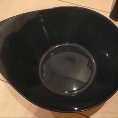 【差し上げます】お風呂の椅子と桶の画像