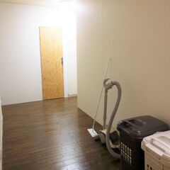 ★新宿★✨初回月４万円✨駅徒歩30秒✨【敷金礼金ゼロ＆保証人不要】人気の物件！9月から1部屋空きます！ - シェアハウス