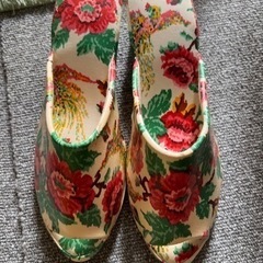 花柄スリッパ　室内履　未使用　美品の画像