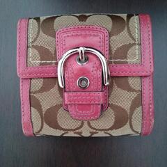コーチ　二つ折財布👛の画像