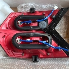 マークX120系純正テールランプの画像