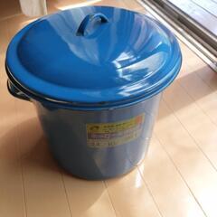 ホーロー保存容器