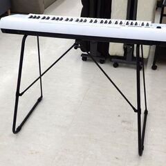 北海道 千歳市/恵庭市 動作品 YAMAHA/ヤマハ 電子キーボード Piaggero/ピアジェーロ NP-12WH 2021年製 ホワイト 61鍵 スタンド付 電子ピアノの画像