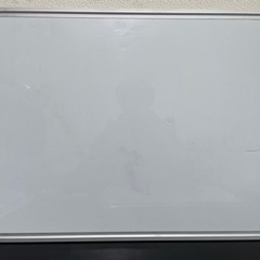 ホワイトボード×3 マーカーたくさん　中古の画像