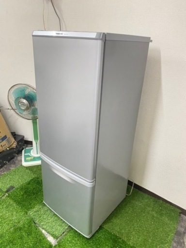 北九州市内配送無料　保証付き　パナソニック Panasonic NR-B177W-S [冷蔵庫(168L 右開き) 2ドア シルバー]