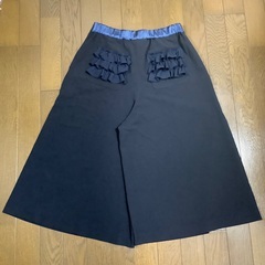 濃紺ガウチョパンツ　ワイドパンツの画像