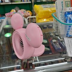 【ドリーム川西店御来店限定】  ミッキーコンパクト扇風機 ピンク 【2002982255666194】の画像