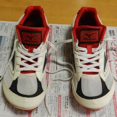 【小学校高学年～中学生】ミズノ陸上用スパイクの画像