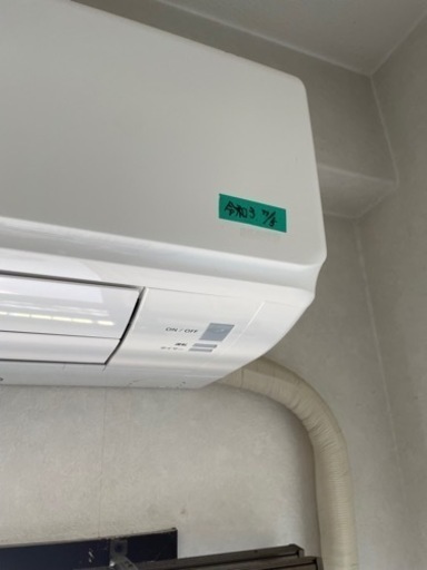 三菱エアコン　2021年式　10畳程度　美品