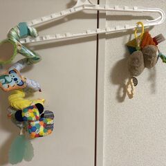 2x ベビーカーのおもちゃ
