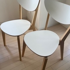 シンプルなチェア2台　IKEA