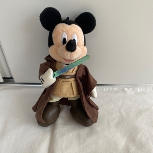 ディズニーランド　スターウォーズミッキーぬいぐるみキーホルダー