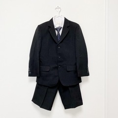 美品* フォーマルスーツ ストライプ 120