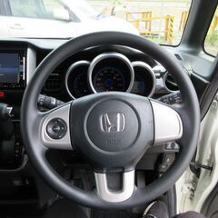 【自社ローン】N-BOX カスタム G 4WD 人気の軽ミニバン♫　★保証人なし★車両頭金なしプランございます★の画像