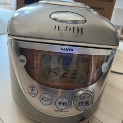 電気炊飯器　中古品