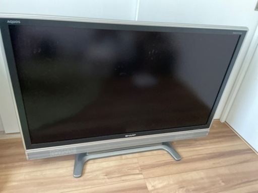 AQUOS 46インチ　テレビ
