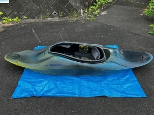 カヤックkayak フリースタイル ダウンリバー カヌー　値下げしました