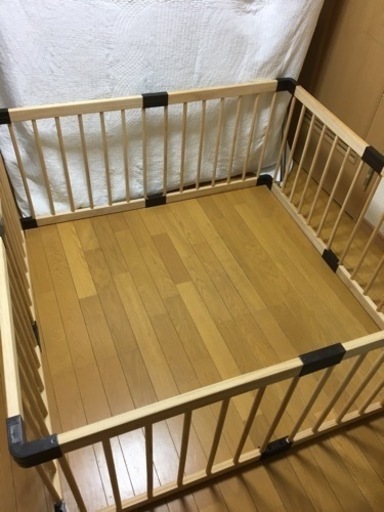 ベビーサークル