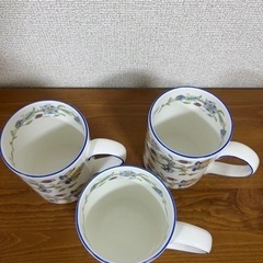 決まりました　ミントン  ハドンホール  ブルー　マグカップ　訳ありの画像