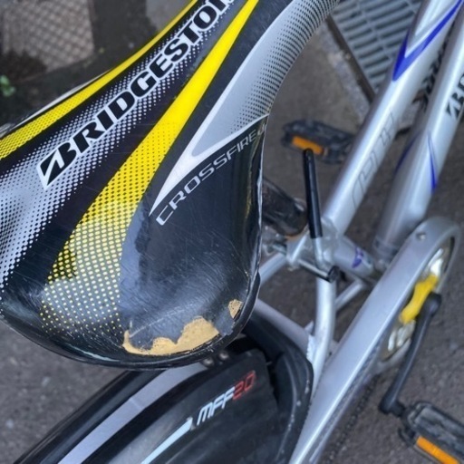 自転車　ブリヂストン　22インチ